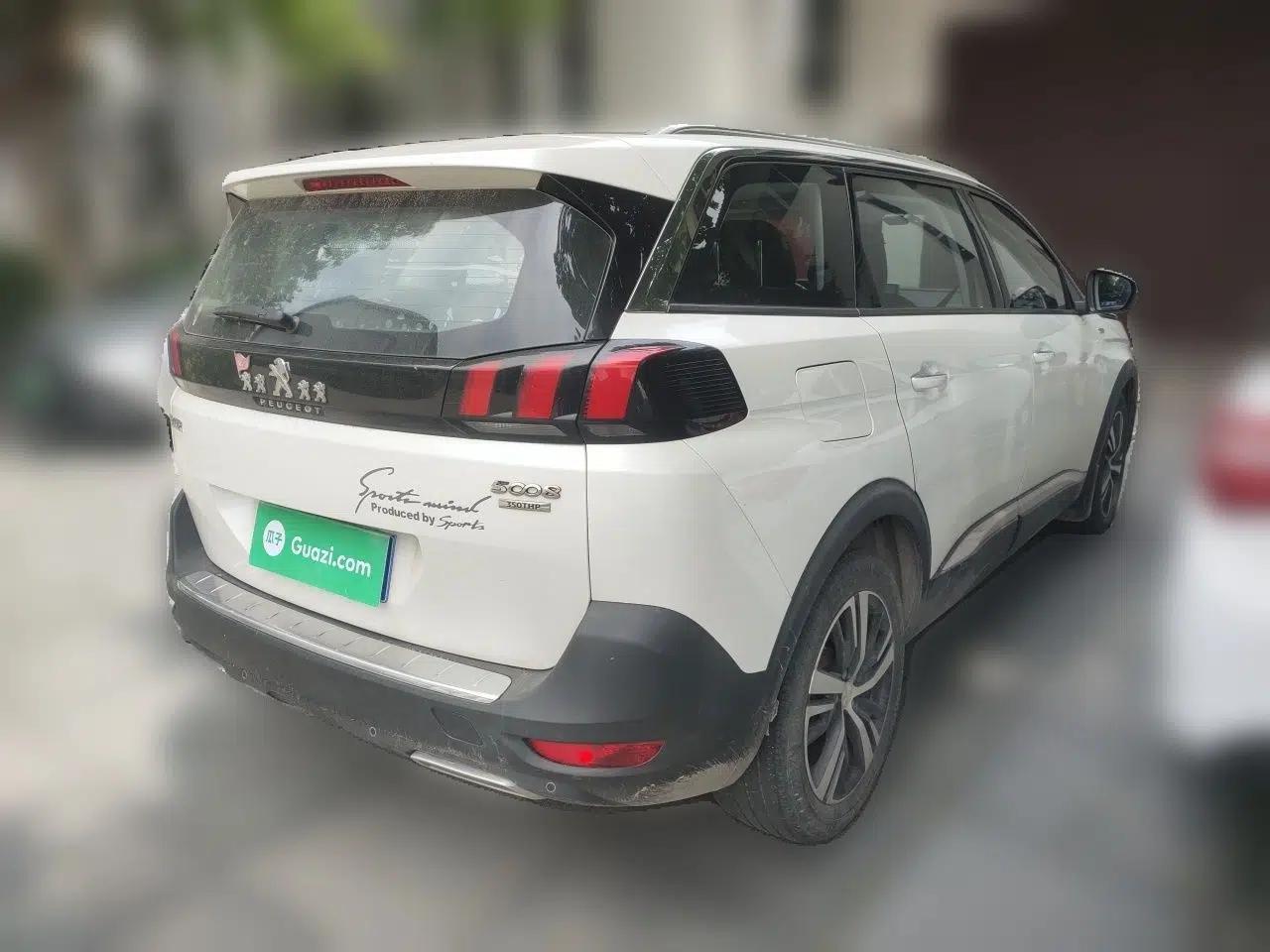 Peugeot 5008 2017 350THP 7-Seater Elite Edition — миниатюра 6