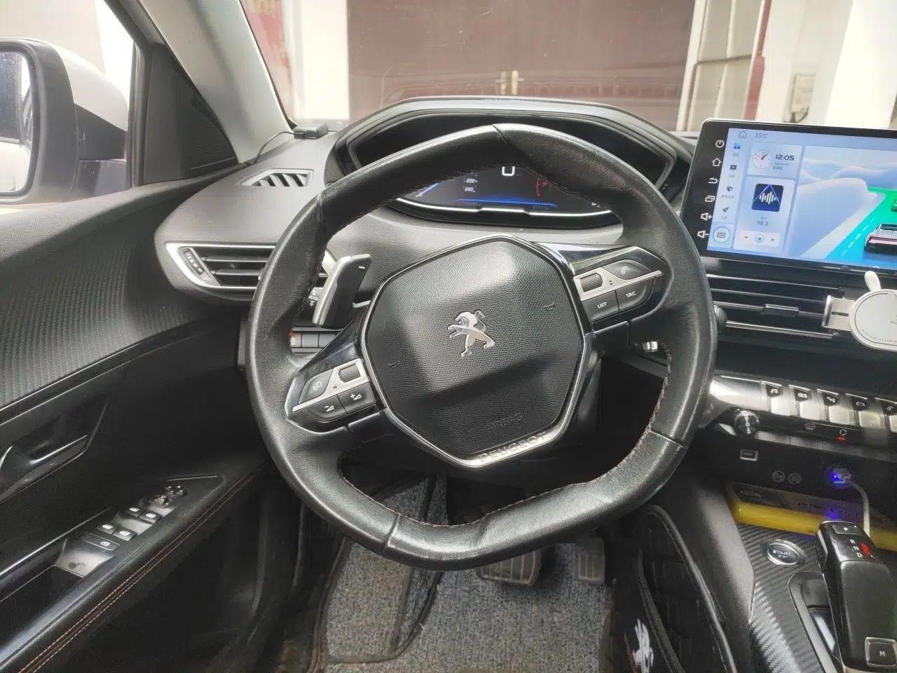 Peugeot 5008 2017 350THP 7-Seater Elite Edition — миниатюра 10