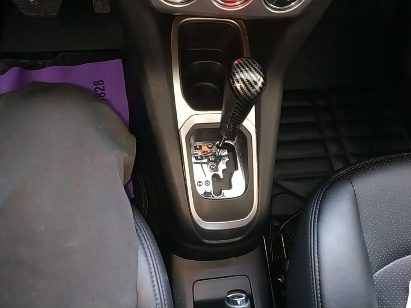 Peugeot 301 2014 1.6L Automatic Luxury Edition — миниатюра 16