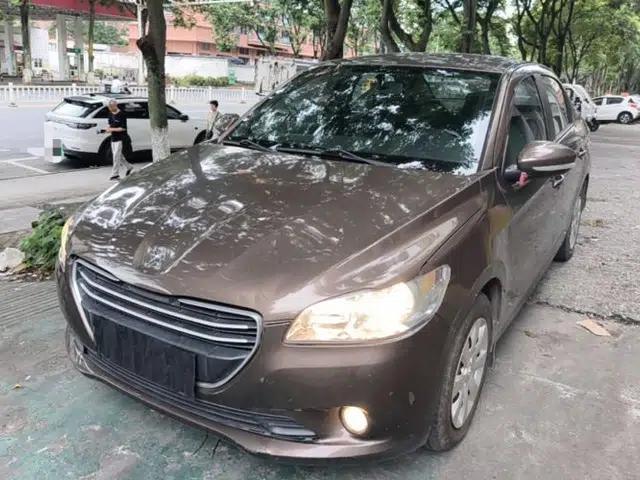 Peugeot 301 2014 1.6L Manual Comfort Edition