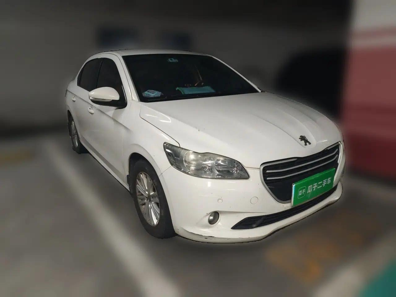 Peugeot 301 2014 1.6L Automatic Comfort Edition — миниатюра 3