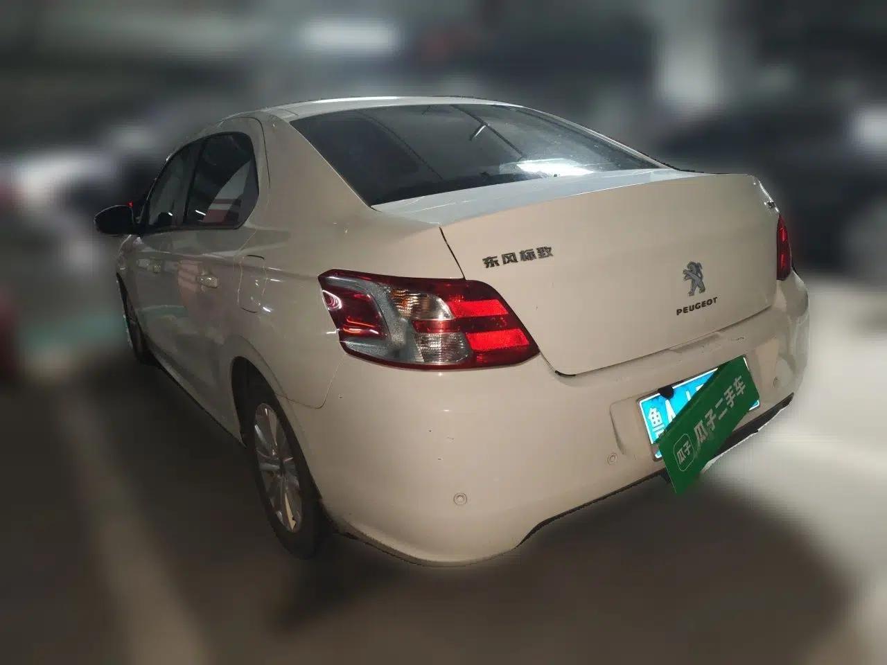 Peugeot 301 2014 1.6L Automatic Comfort Edition — миниатюра 4