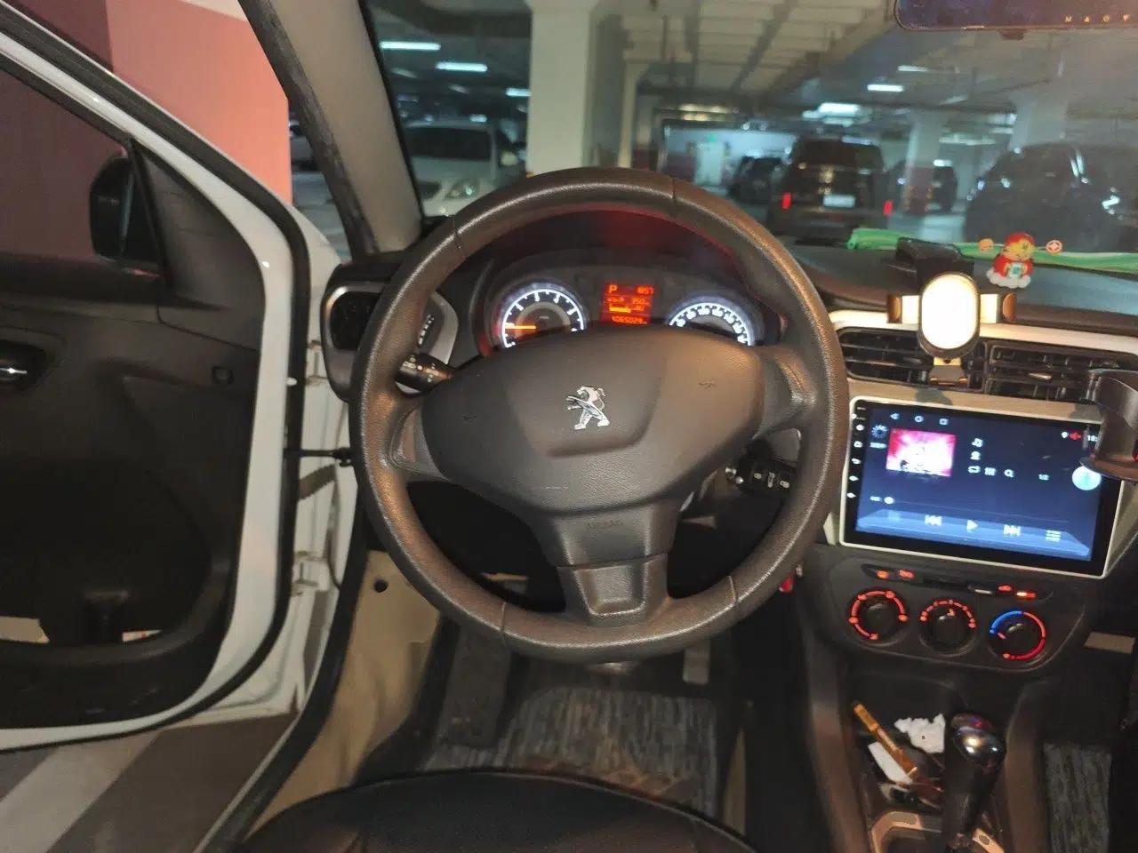 Peugeot 301 2014 1.6L Automatic Comfort Edition — миниатюра 10