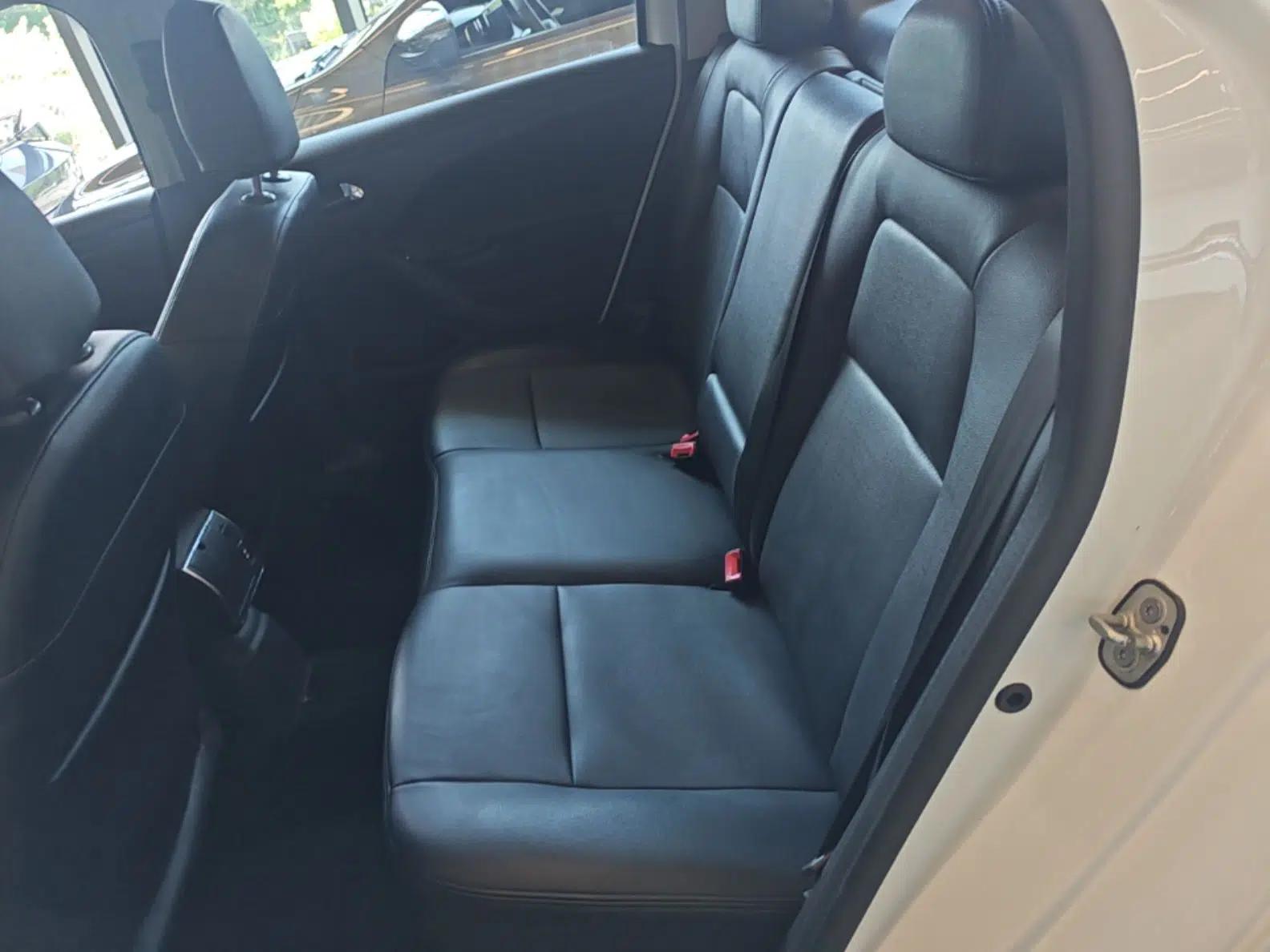 Peugeot 301 2014 1.6L Automatic Luxury Edition — миниатюра 20