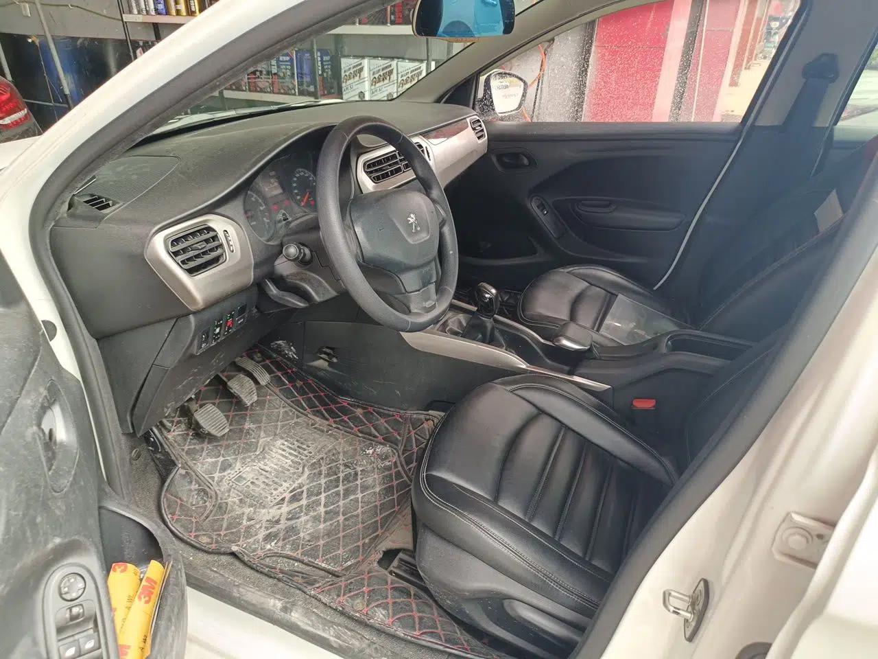 Peugeot 301 2017 1.6L Manual Comfort Edition — миниатюра 15