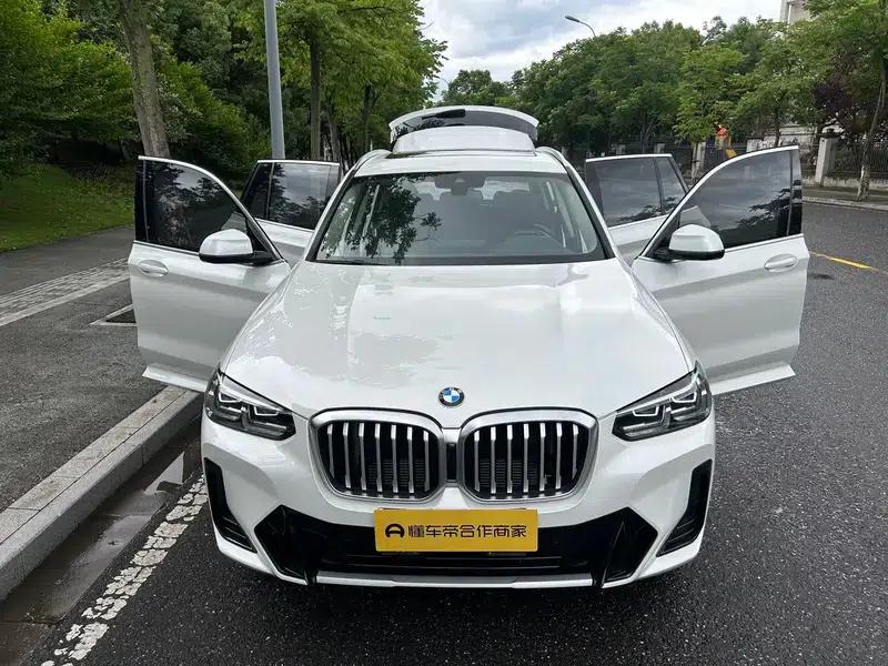 2022 BMW X3 xDrive25i M Sport Package — миниатюра 11