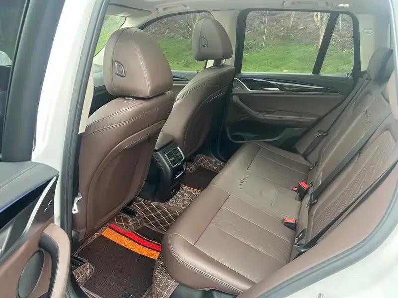 2022 BMW X3 xDrive25i M Sport Package — миниатюра 17