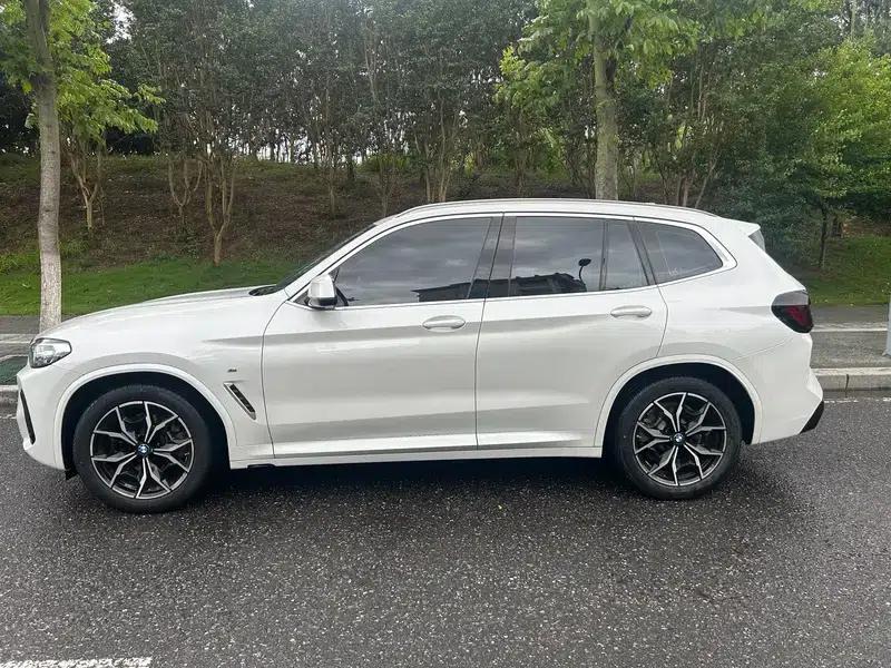 2022 BMW X3 xDrive25i M Sport Package — миниатюра 4