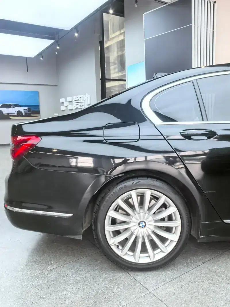 2016 BMW 7 Series 740Li Leading Edition — миниатюра 7