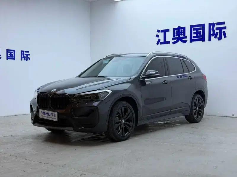 BMW X1 2021 sDrive20Li Fashion Edition — миниатюра 1