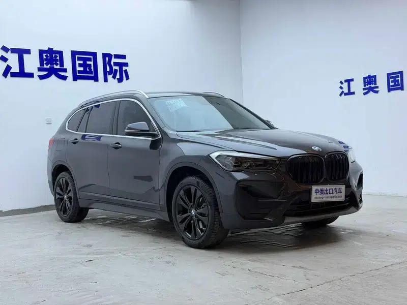 BMW X1 2021 sDrive20Li Fashion Edition — миниатюра 3
