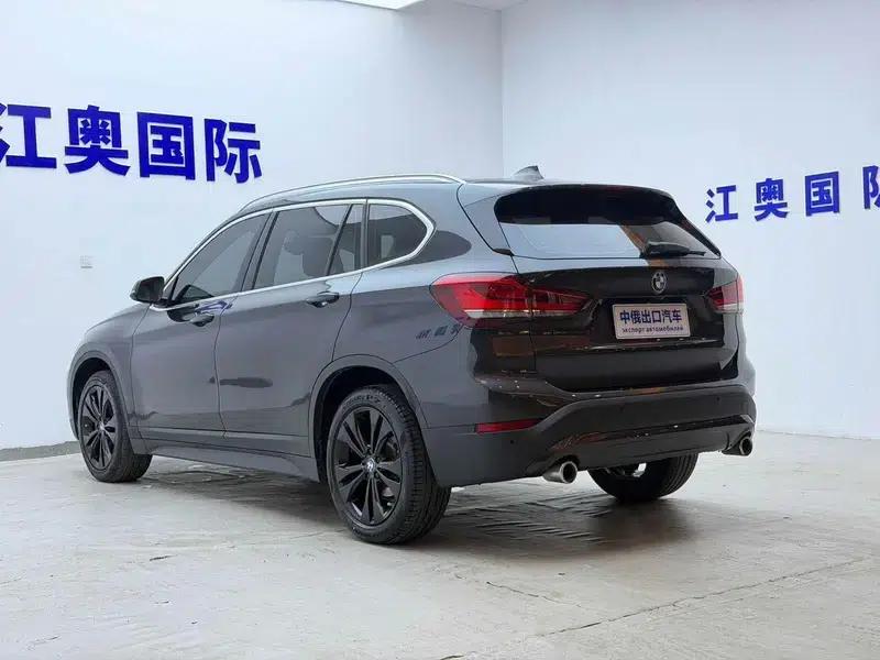 BMW X1 2021 sDrive20Li Fashion Edition — миниатюра 4