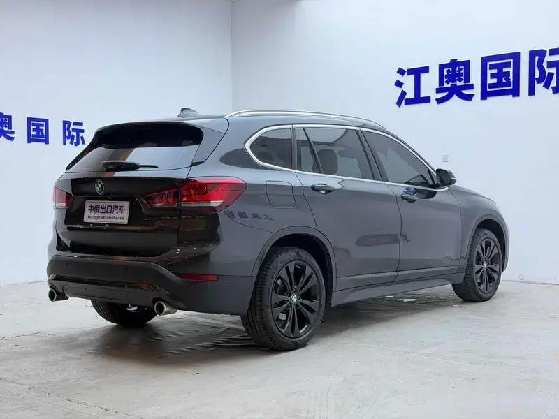 BMW X1 2021 sDrive20Li Fashion Edition — миниатюра 6