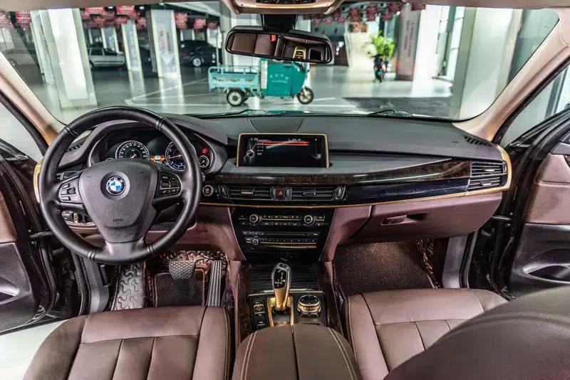 BMW X5 (Imported) 2015 xDrive28i — миниатюра 13
