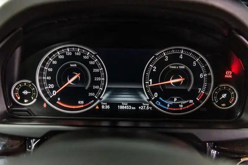 BMW X5 (Imported) 2015 xDrive28i — миниатюра 10