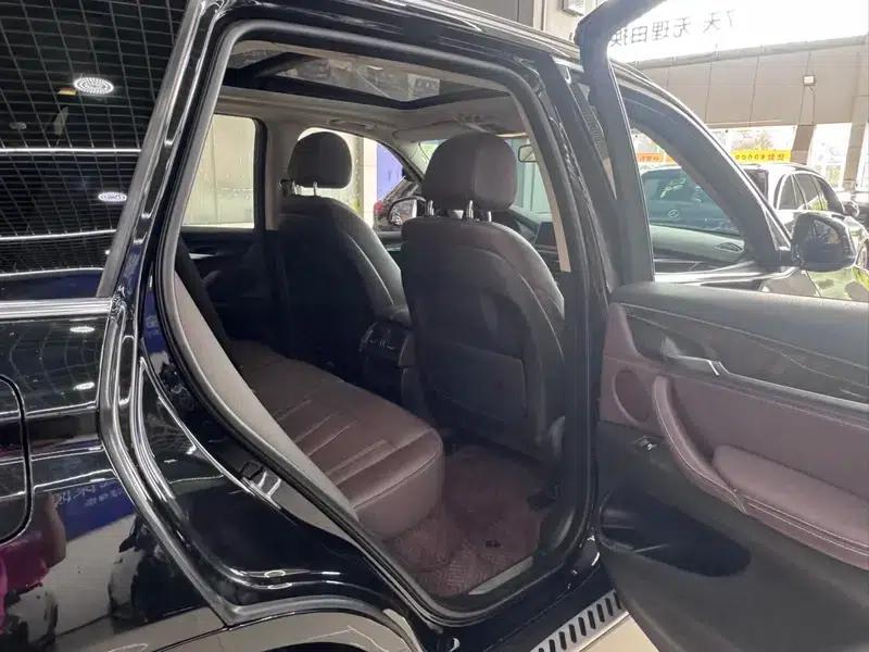 BMW X5 (Imported) 2018 xDrive28i — миниатюра 8