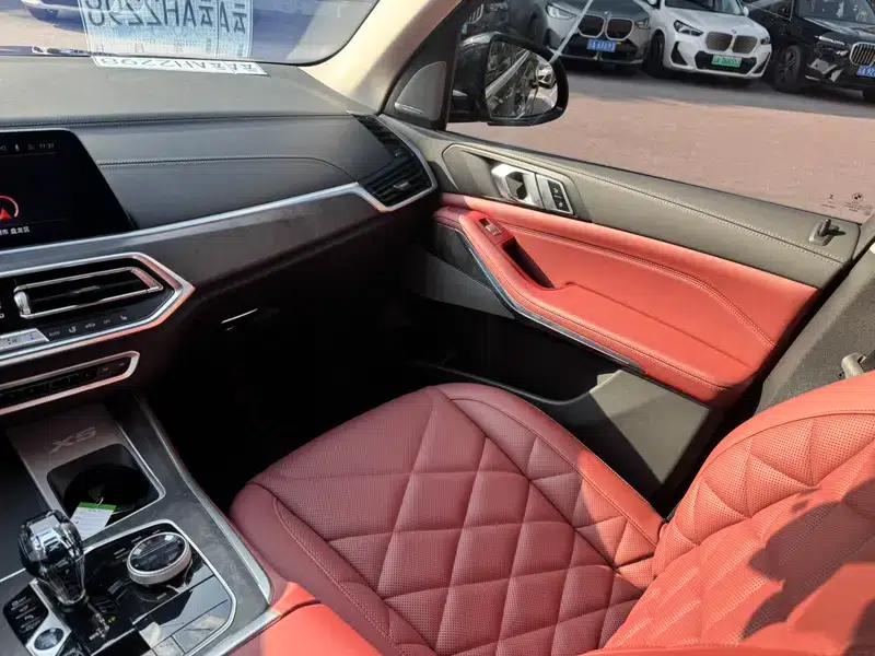 BMW X5 2022 xDrive 30Li Luxury M Sport Package — миниатюра 15