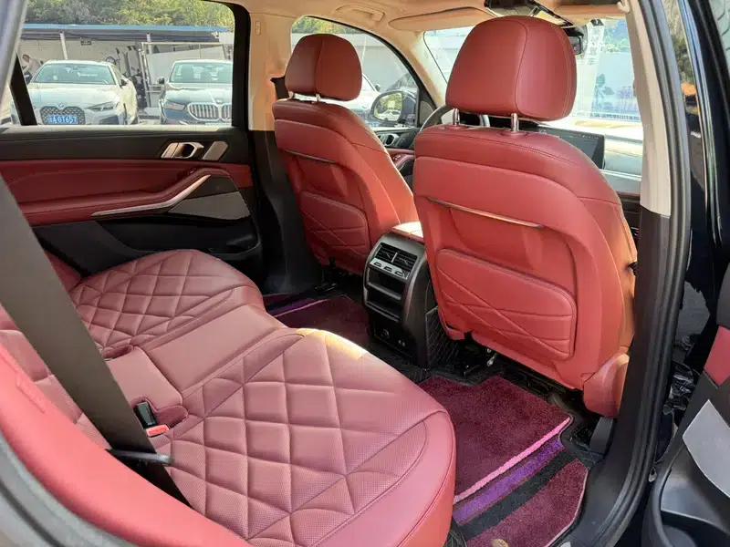 BMW X5 2022 xDrive 30Li Luxury M Sport Package — миниатюра 27