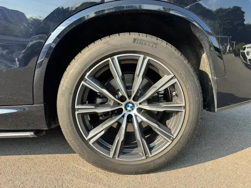 BMW X5 2022 xDrive 30Li Luxury M Sport Package — миниатюра 9