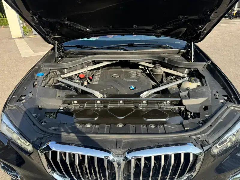 BMW X5 2022 xDrive 30Li Luxury M Sport Package — миниатюра 10