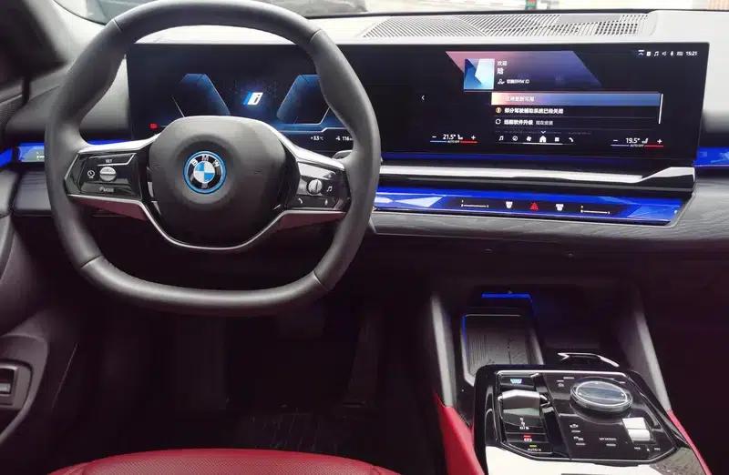 BMW i5 2024 eDrive35L Luxury Package — миниатюра 15