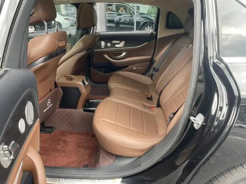 Mercedes-Benz E-Class 2020 Facelift E 300 L Sport Style — миниатюра 13