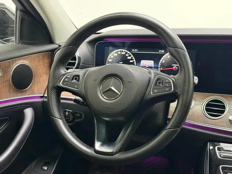 2016 Mercedes-Benz E-Class E 300 L Luxury — миниатюра 16