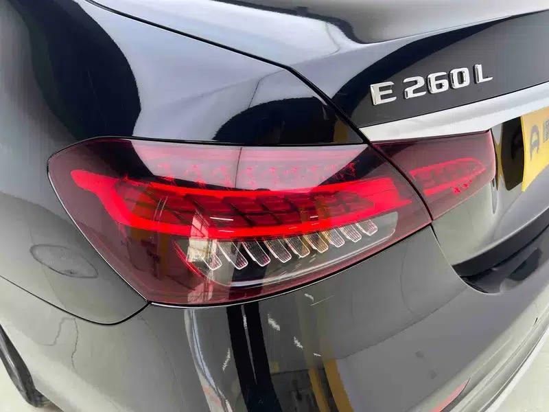 2021 Mercedes-Benz E-Class E 260 L 4MATIC Sport Sedan — миниатюра 13