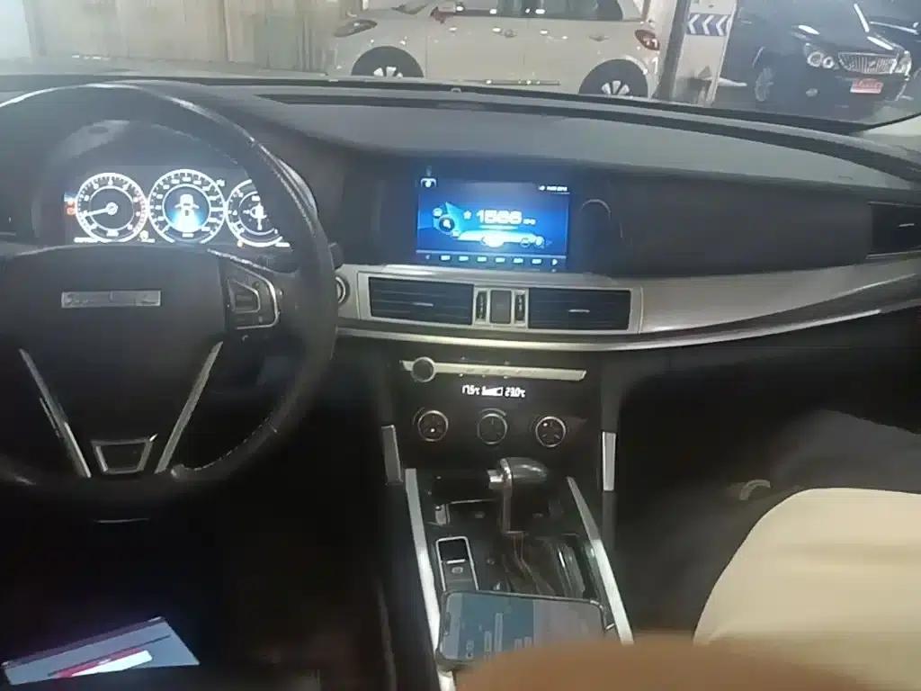 Haval H7 2018 Facelift Blue Label H7 2.0T Automatic Smart Edition — миниатюра 10
