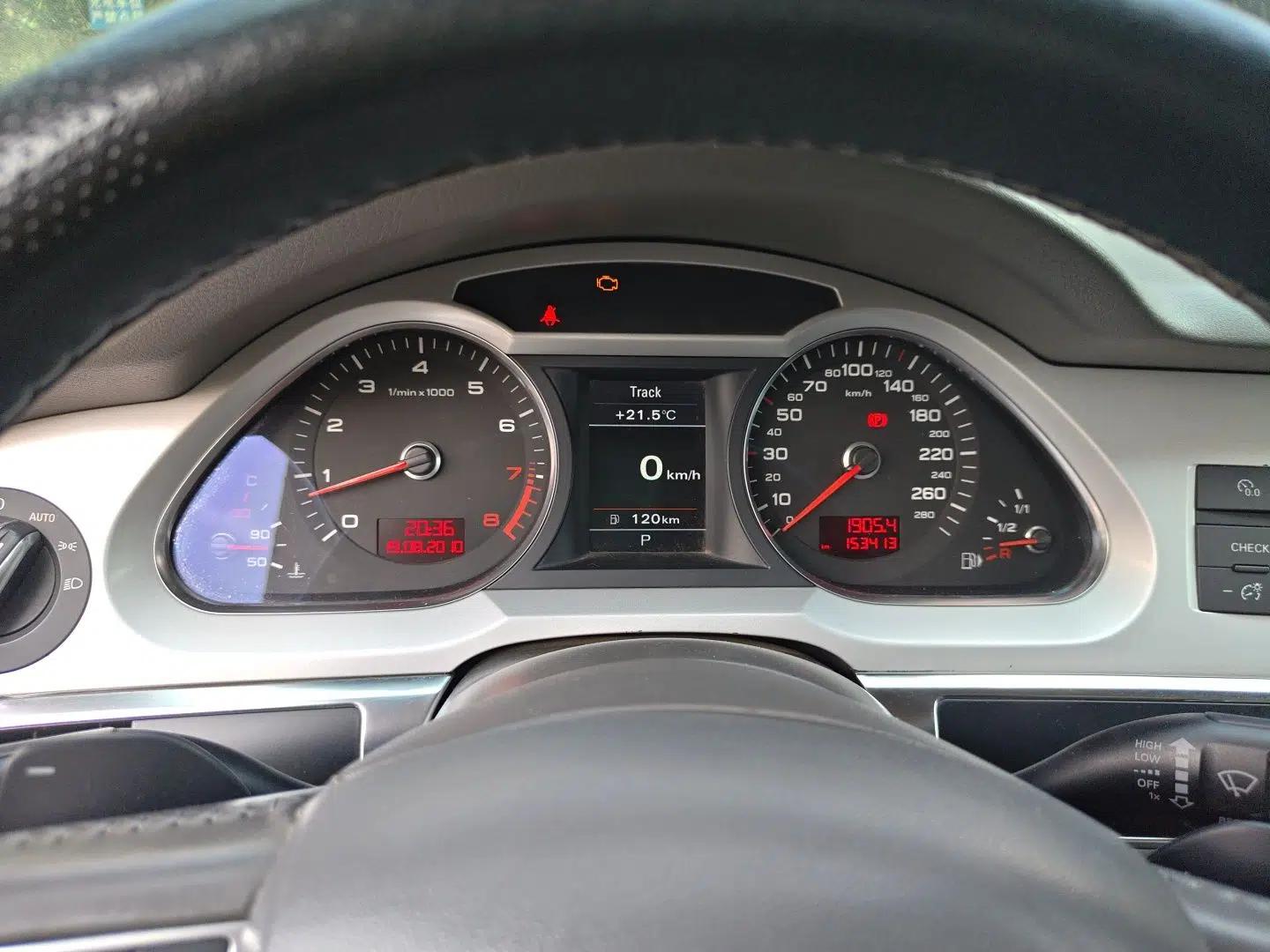Audi A6L 2010 2.4L Comfort Edition — миниатюра 11