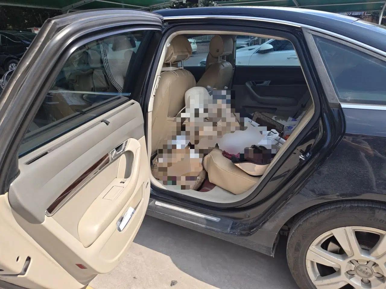 Audi A6L 2010 2.4L Comfort Edition — миниатюра 17