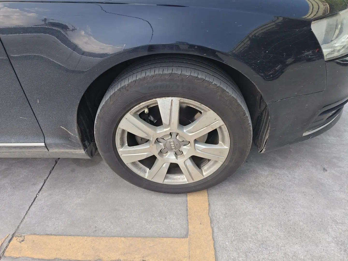 Audi A6L 2010 2.4L Comfort Edition — миниатюра 8