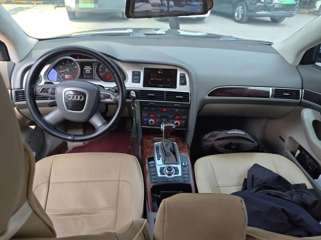 Audi A6L 2010 2.4L Comfort Edition — миниатюра 9
