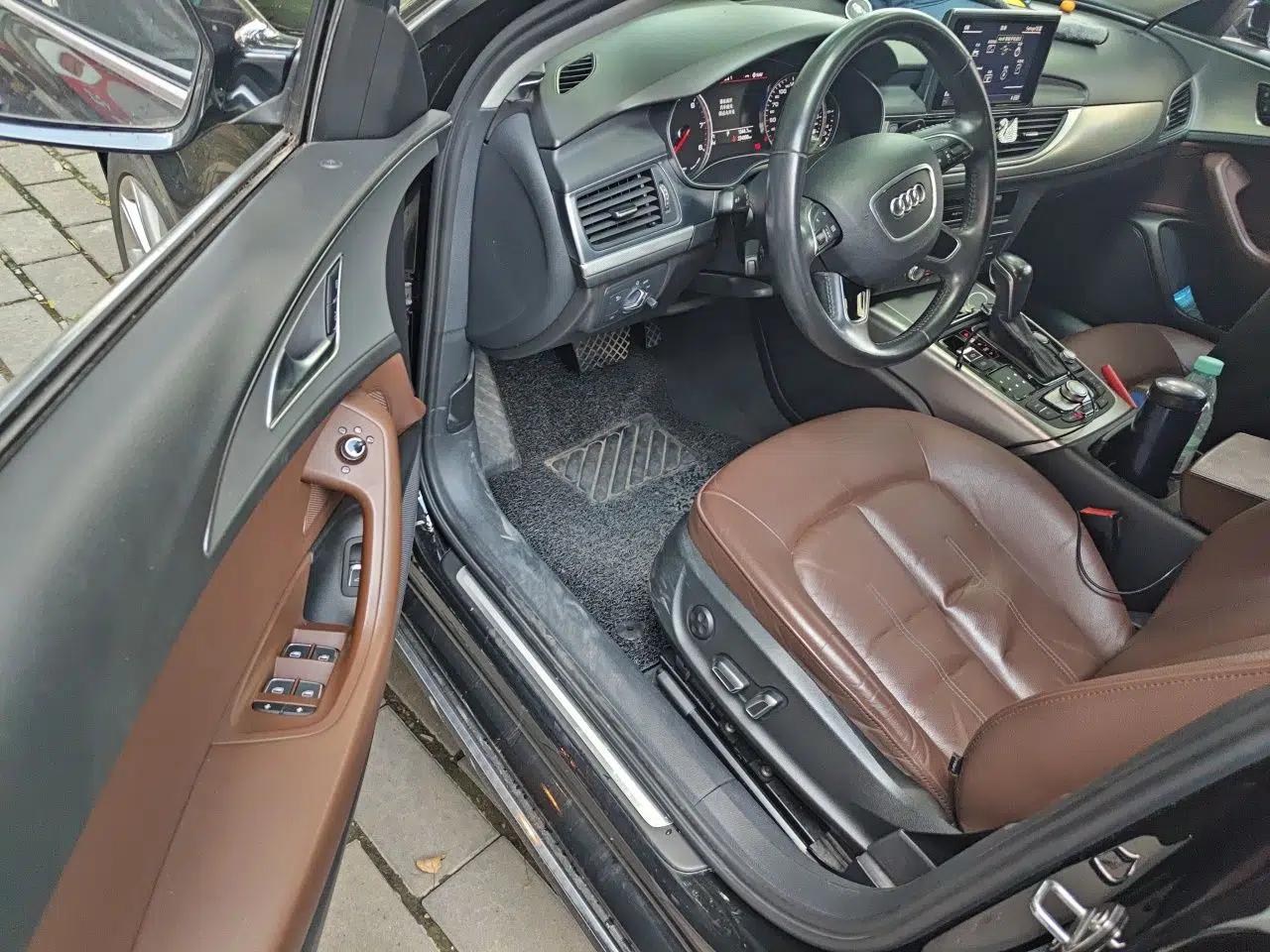 Audi A6L 2018 30th Anniversary Edition TFSI Trendy Model — миниатюра 16