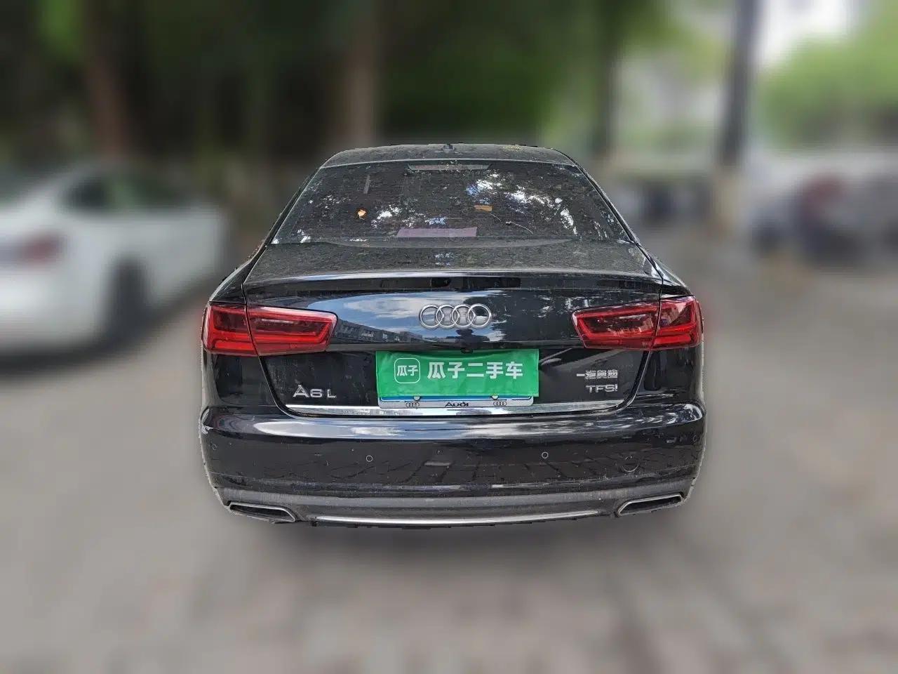 Audi A6L 2018 30th Anniversary Edition TFSI Trendy Model — миниатюра 5