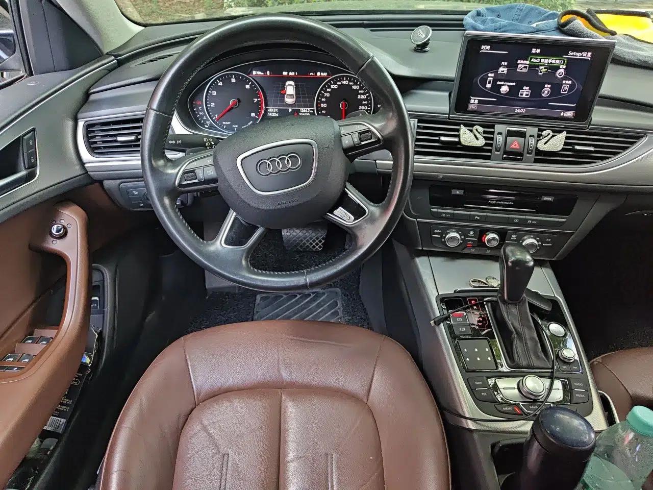 Audi A6L 2018 30th Anniversary Edition TFSI Trendy Model — миниатюра 10
