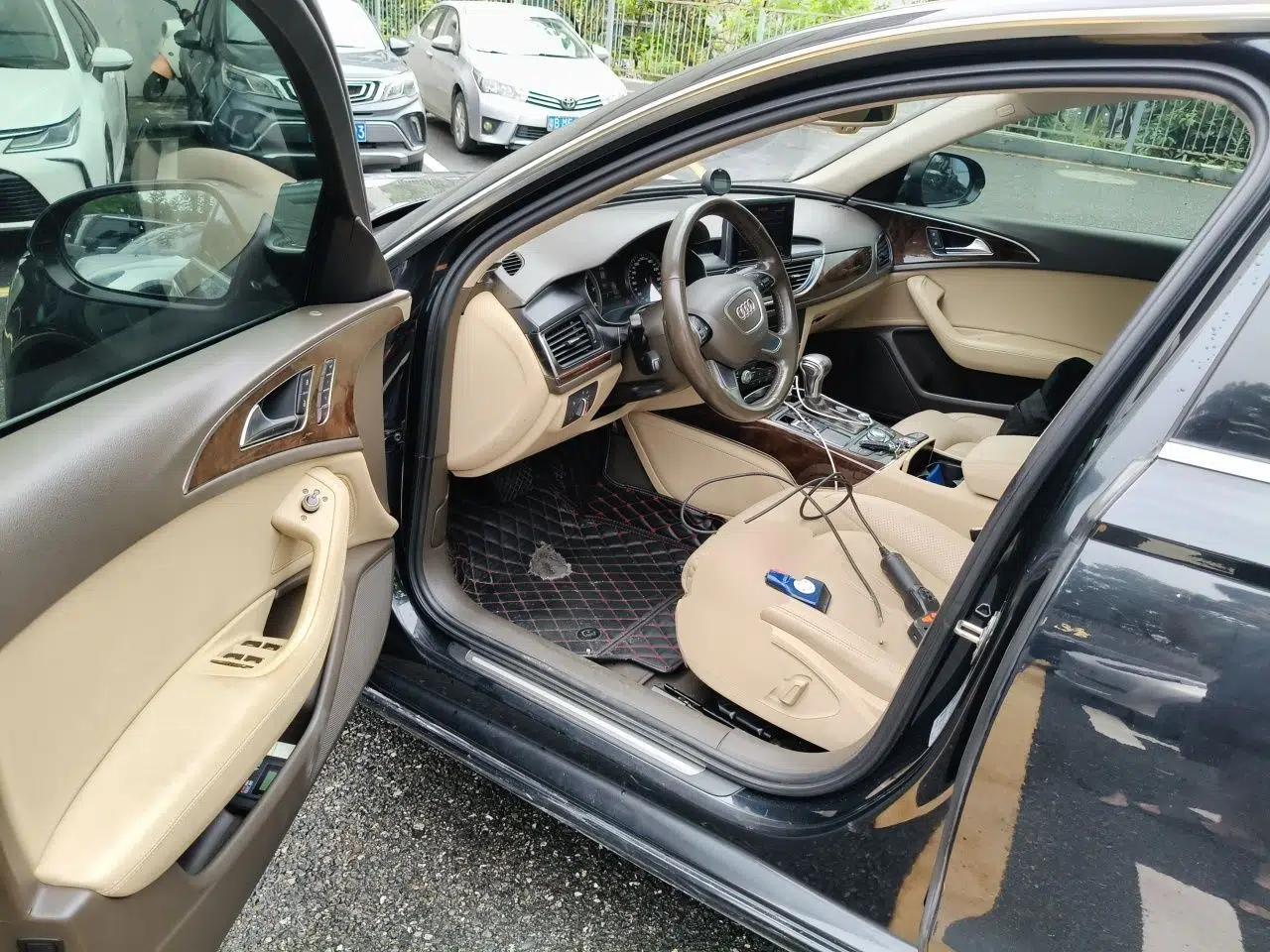 Audi A6L 2012 35 FSI Comfort Model — миниатюра 16