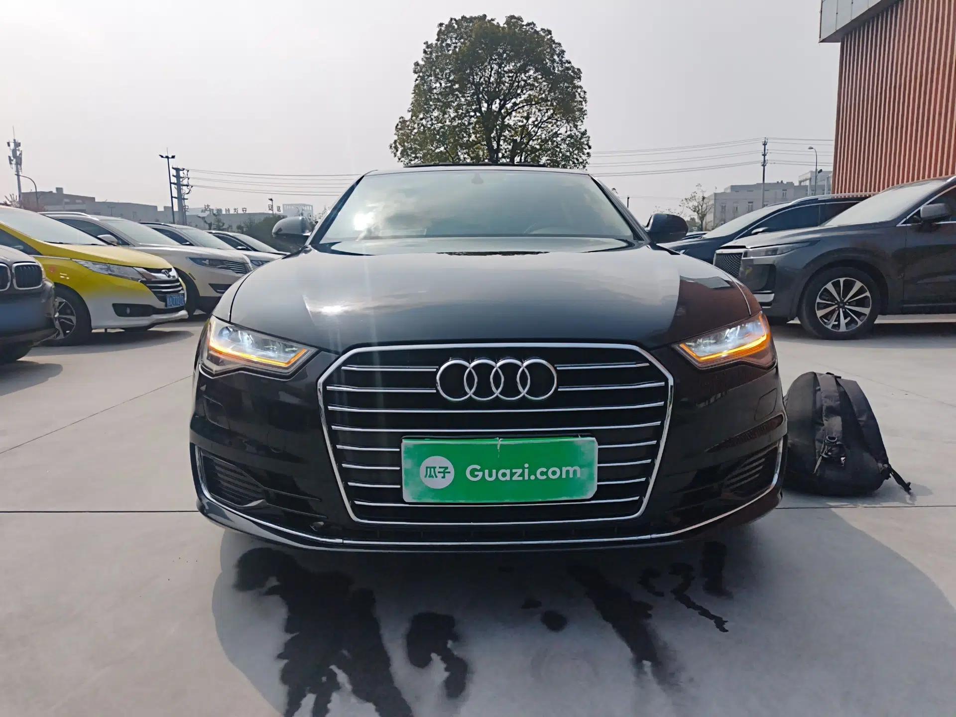 Audi A6L 2018 30th Anniversary Edition TFSI Trendy Model — миниатюра 2