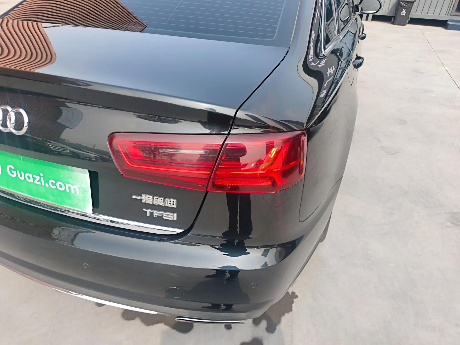Audi A6L 2018 30th Anniversary Edition TFSI Trendy Model — миниатюра 14