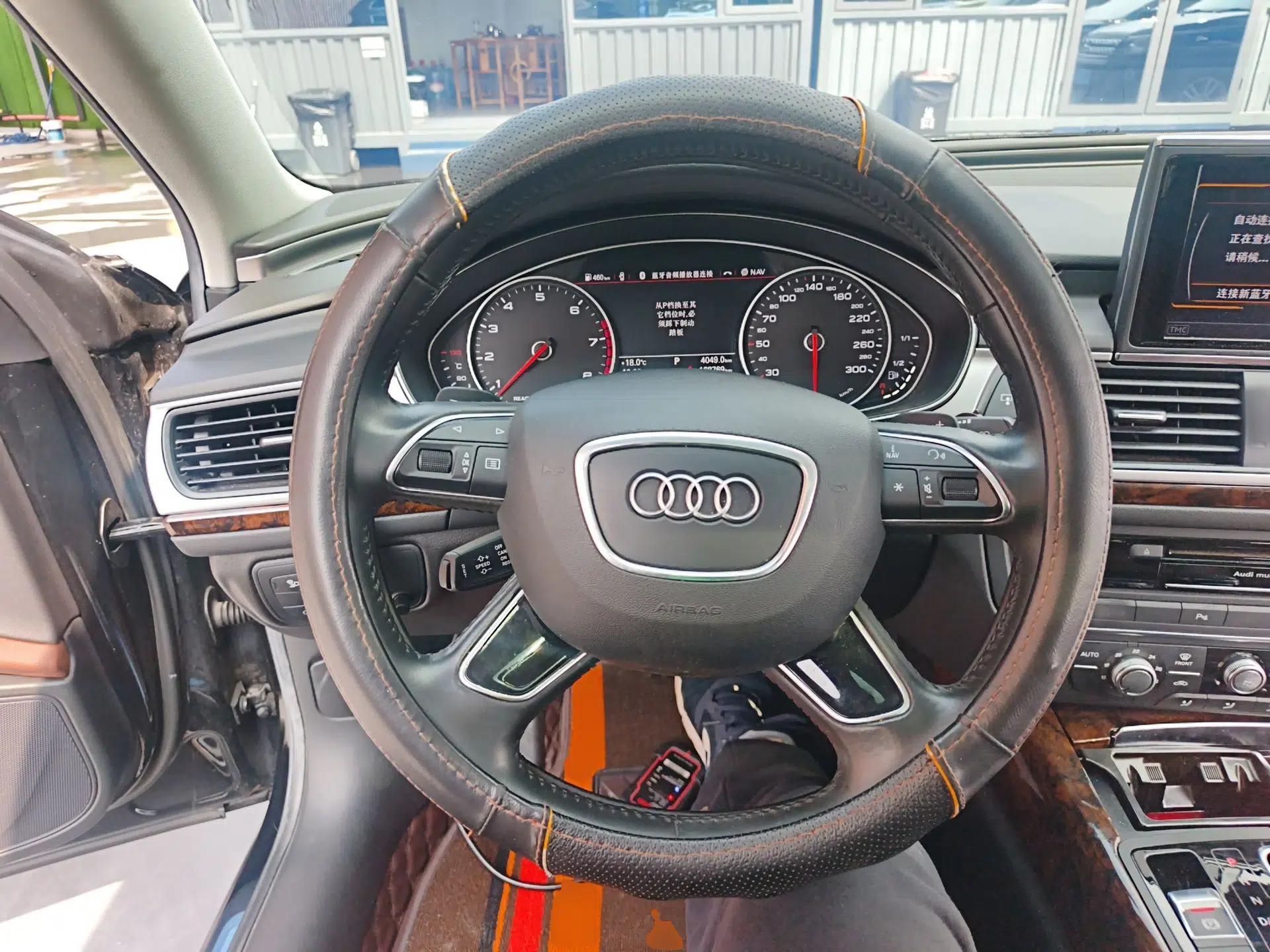 Audi A6L 2018 30th Anniversary Edition TFSI Trendy Model — миниатюра 18