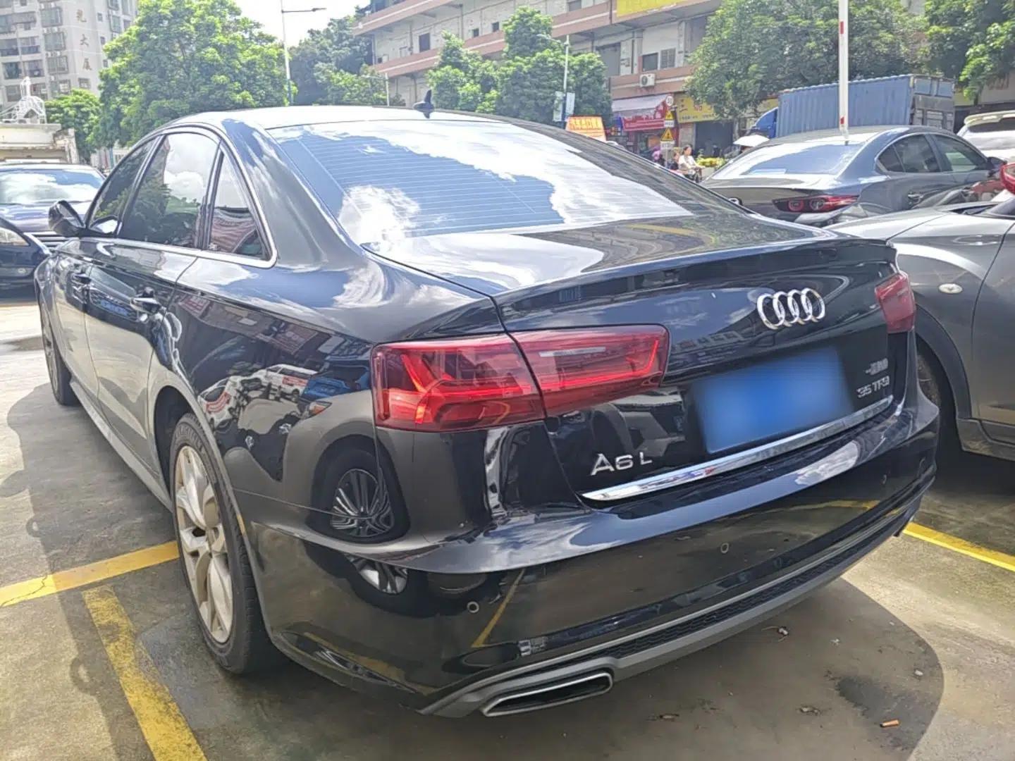 Audi A6L 2018 30th Anniversary Edition 35 TFSI Fashion Model — миниатюра 4