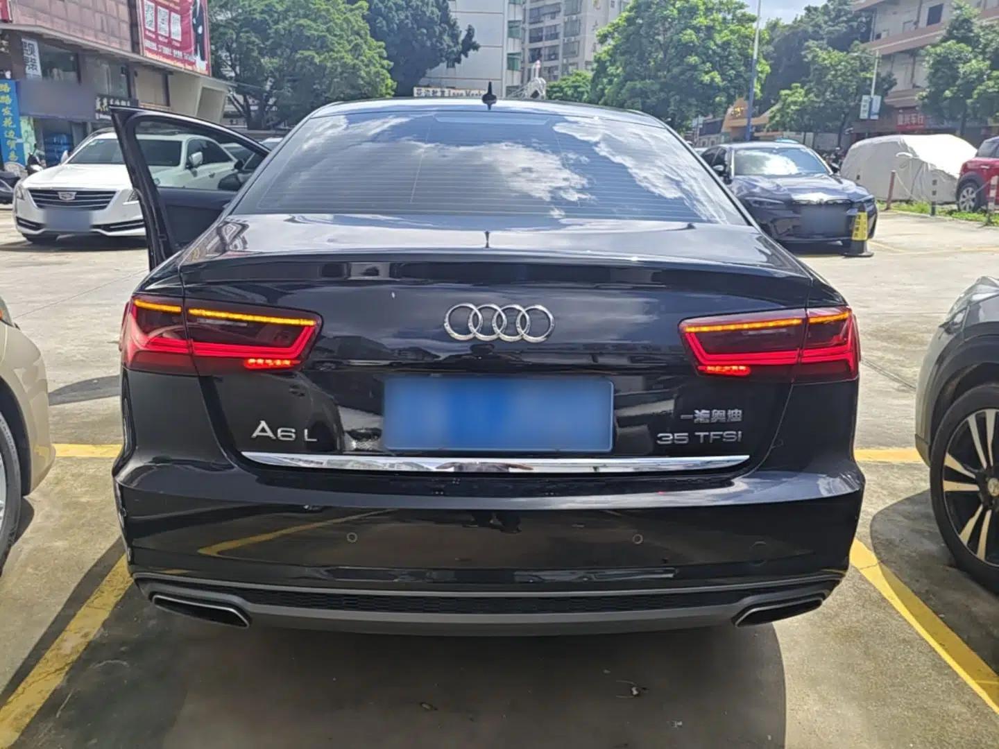 Audi A6L 2018 30th Anniversary Edition 35 TFSI Fashion Model — миниатюра 5