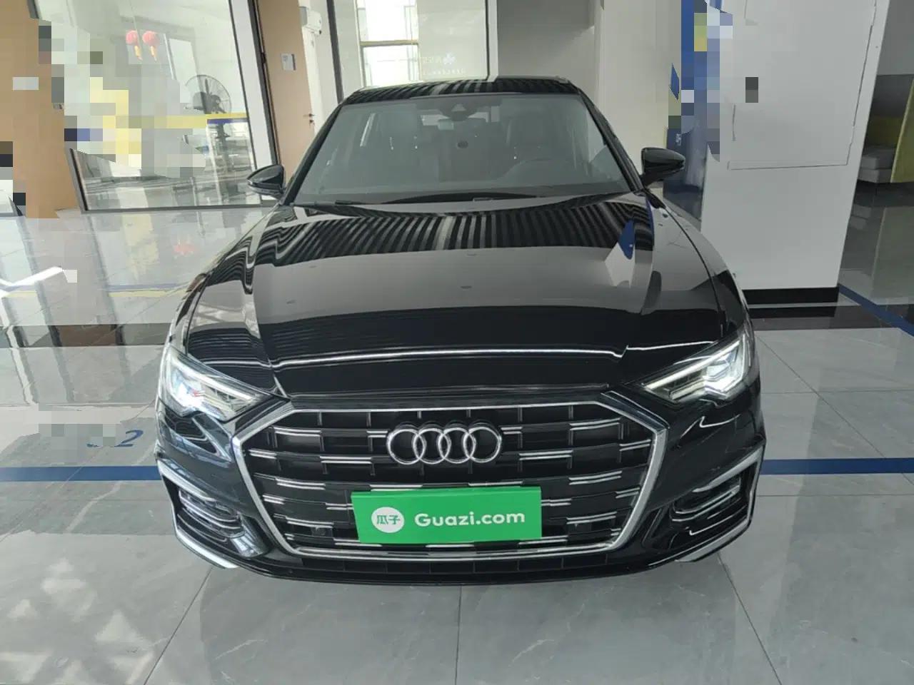 Audi A6L 2023 Revised 40 TFSI Luxury Dynamic Edition — миниатюра 2