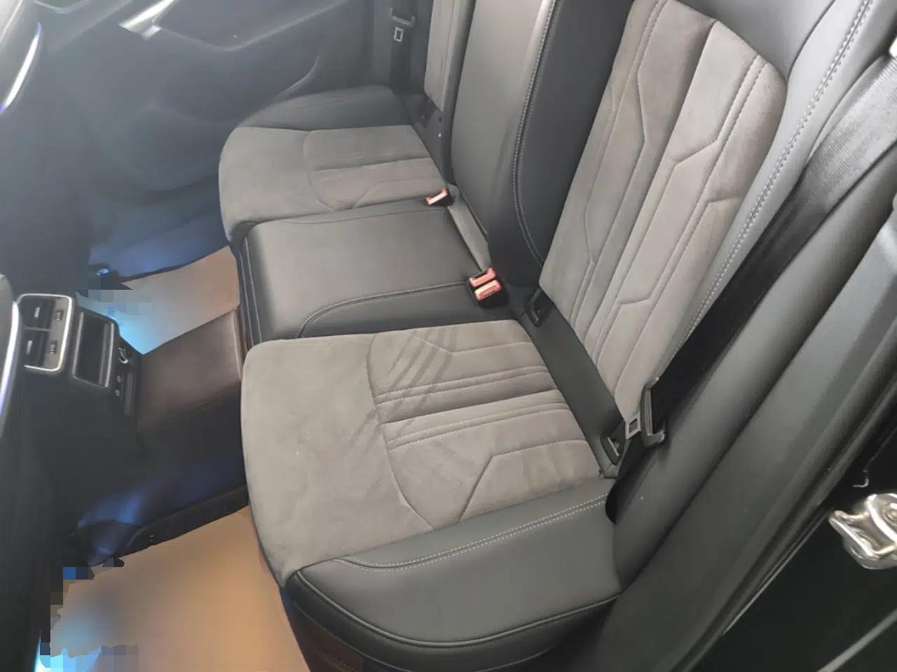 Audi A6L 2023 Revised 40 TFSI Luxury Dynamic Edition — миниатюра 20