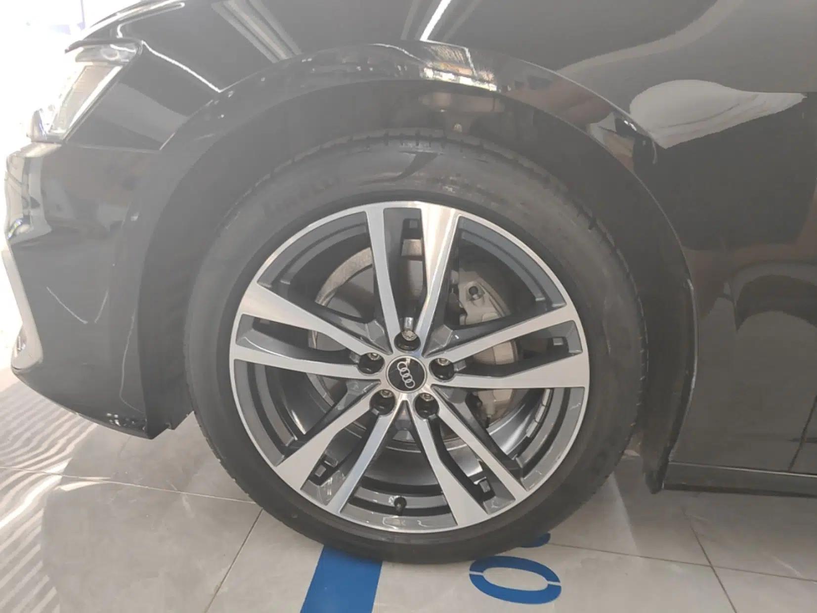Audi A6L 2023 Revised 40 TFSI Luxury Dynamic Edition — миниатюра 10