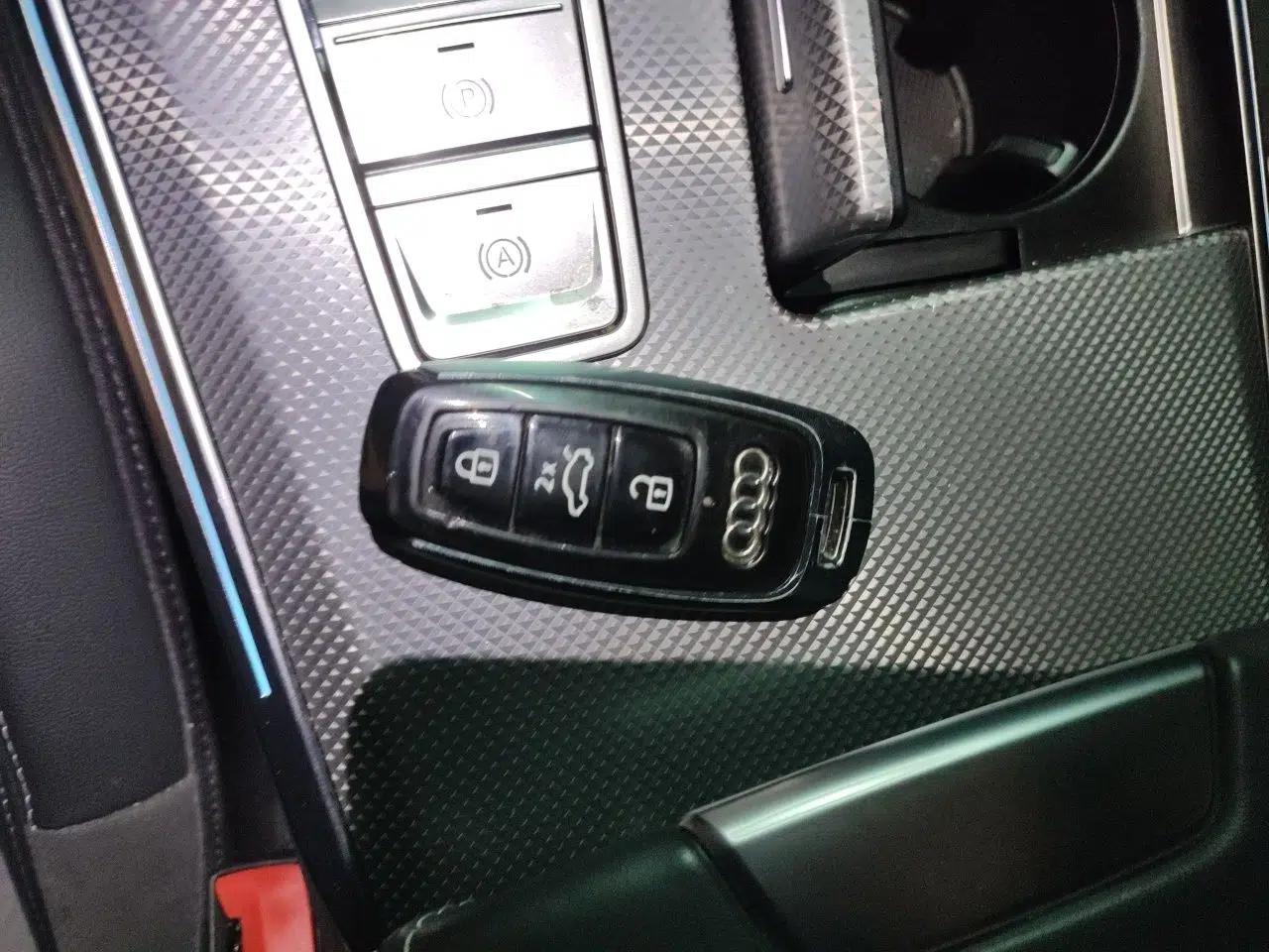 Audi A6L 2024 45 TFSI Prestige Dynamic Edition — миниатюра 17