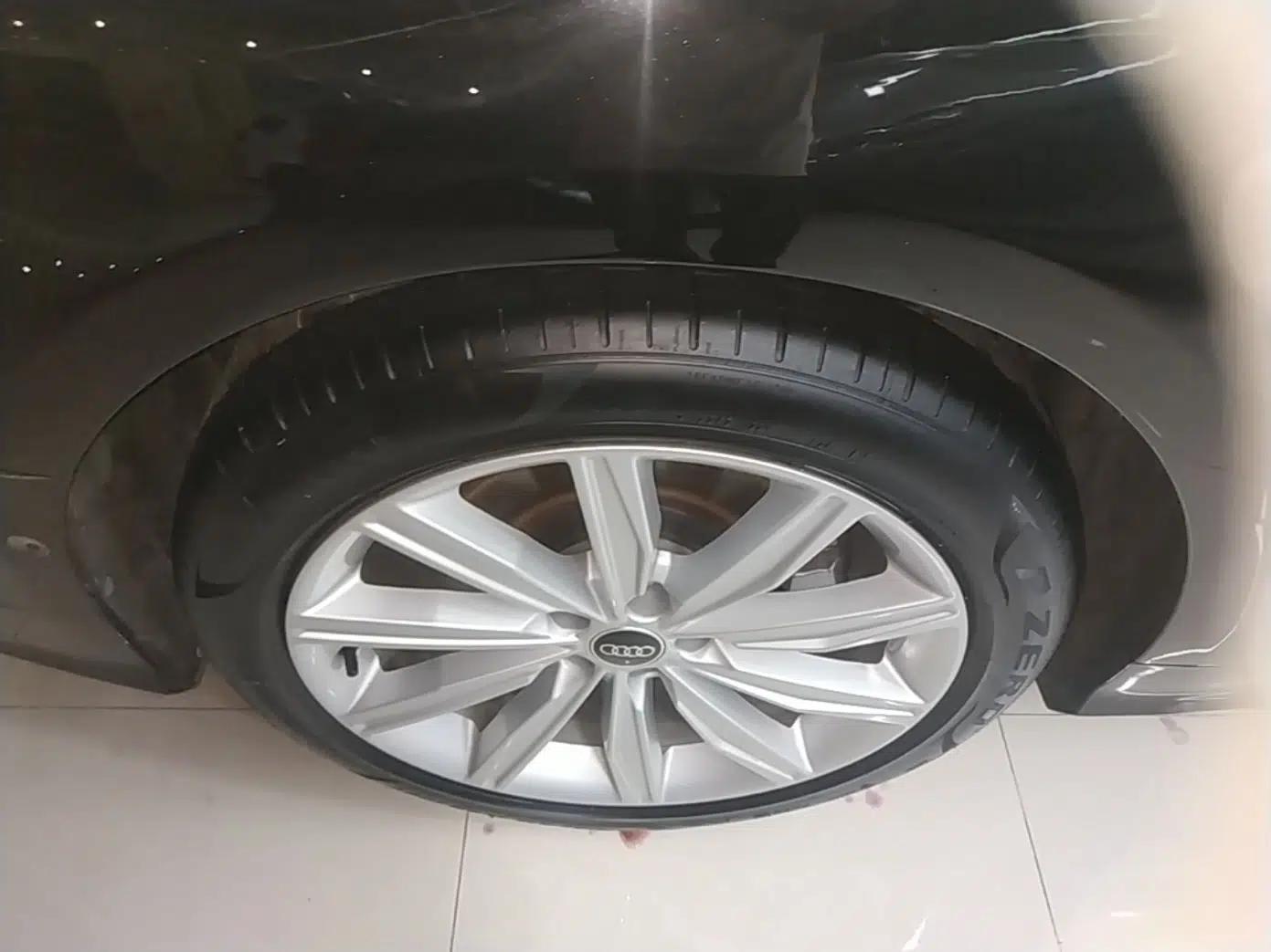 Audi A6L 2023 Revised 45 TFSI Prestige Dynamic Edition — миниатюра 11