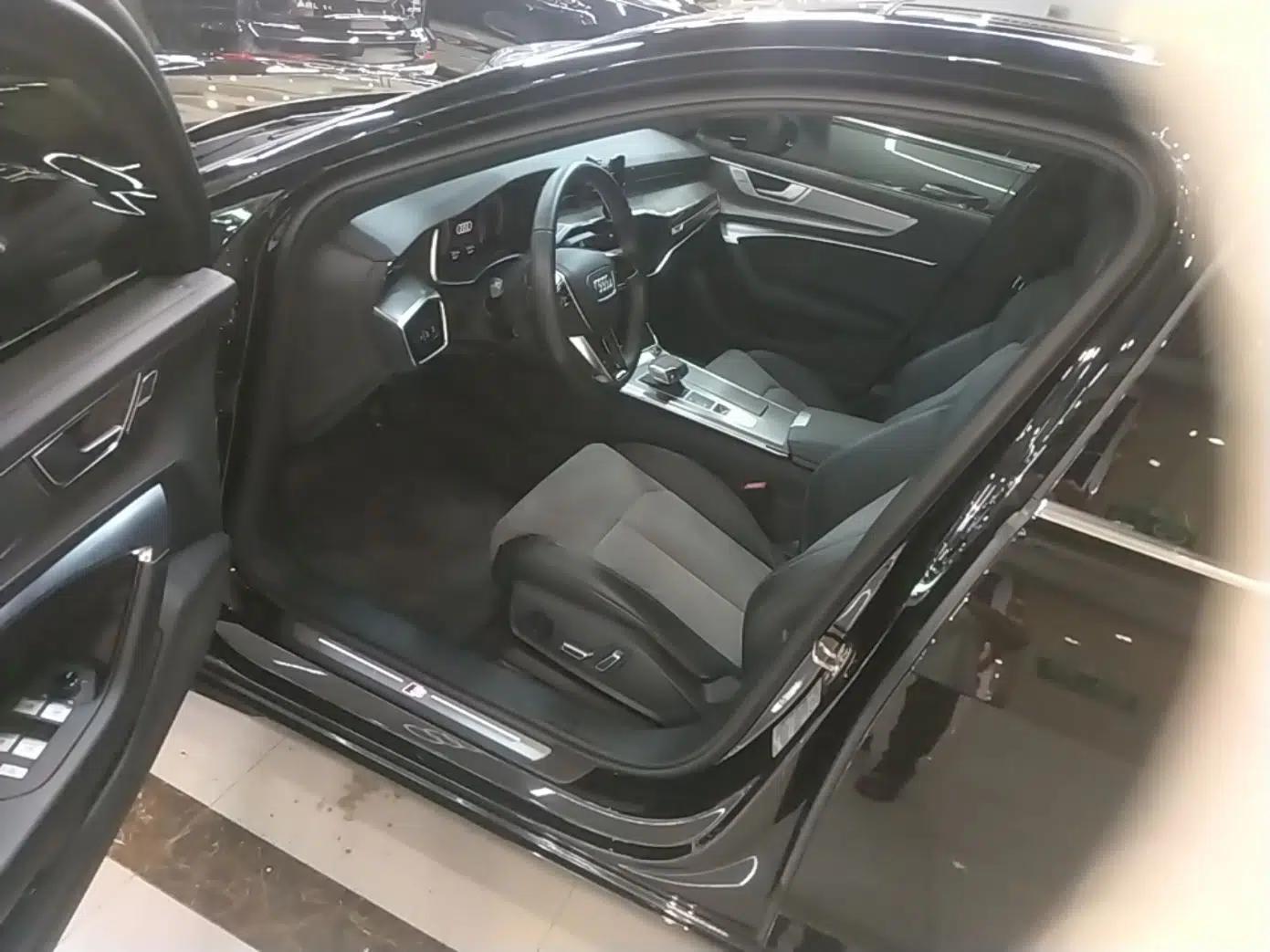 Audi A6L 2023 Revised 45 TFSI Prestige Dynamic Edition — миниатюра 18