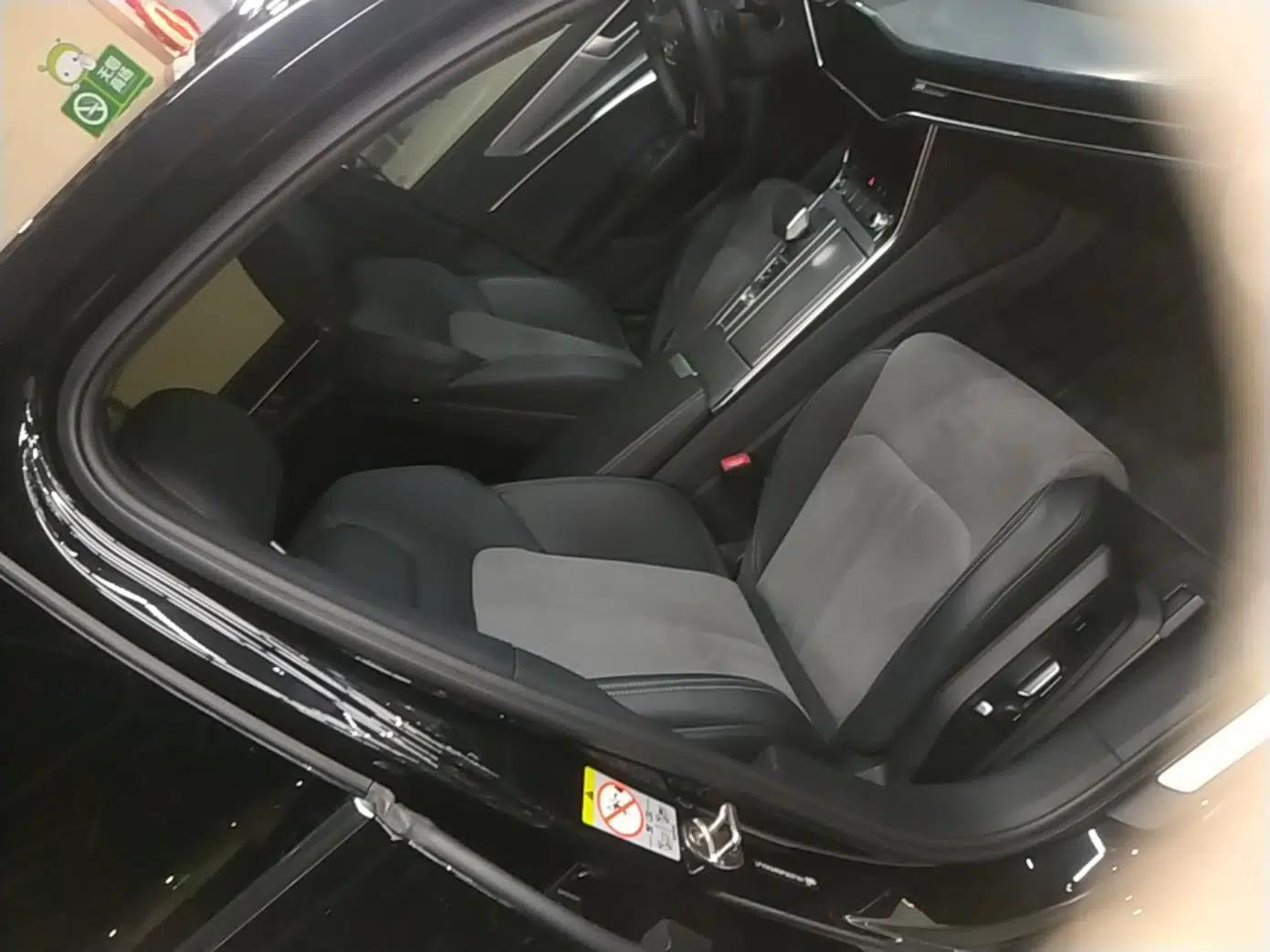 Audi A6L 2023 Revised 45 TFSI Prestige Dynamic Edition — миниатюра 19