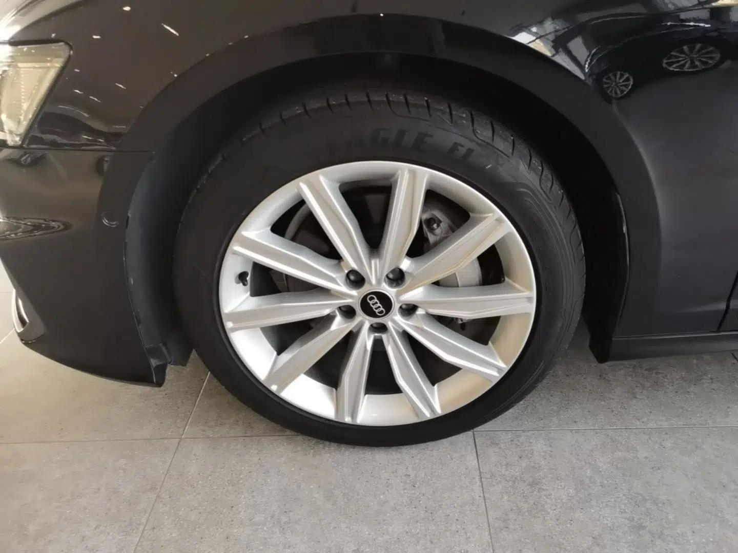Audi A6L 2022 45 TFSI Prestige Dynamic Edition — миниатюра 10